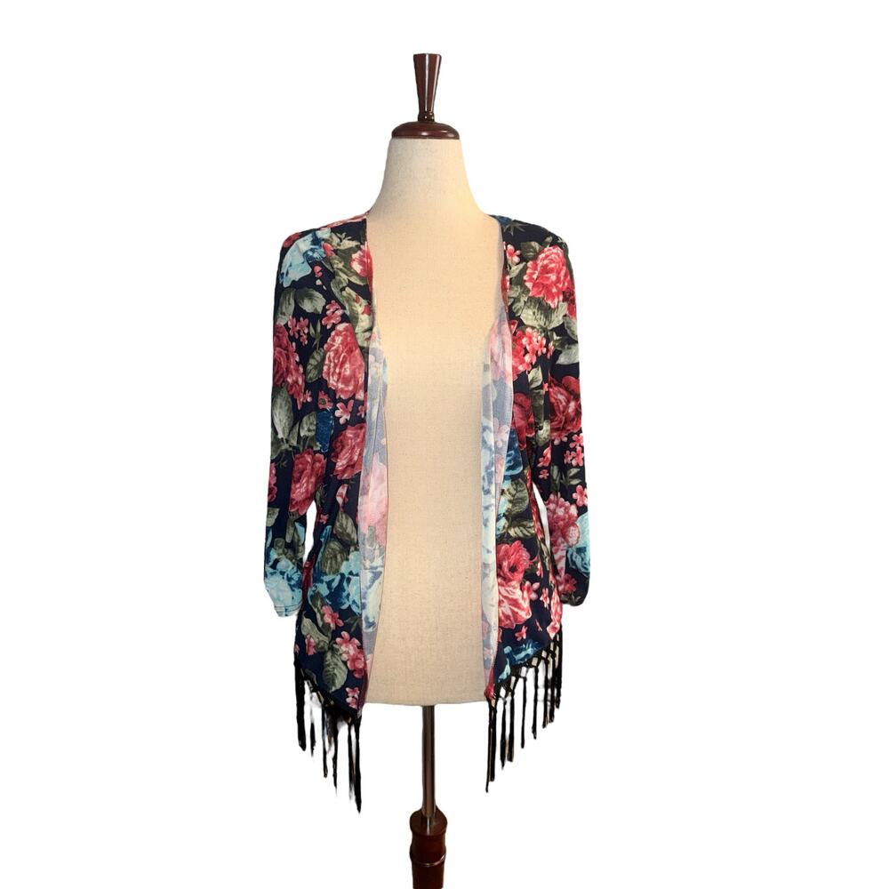 Loose floral shrug scarf cardigan open front top with fringe